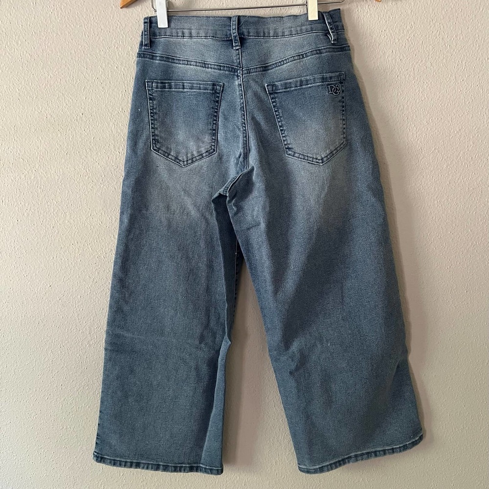 Light Blue Embroidered Wide-Leg Jeans - Picture 6 of 9